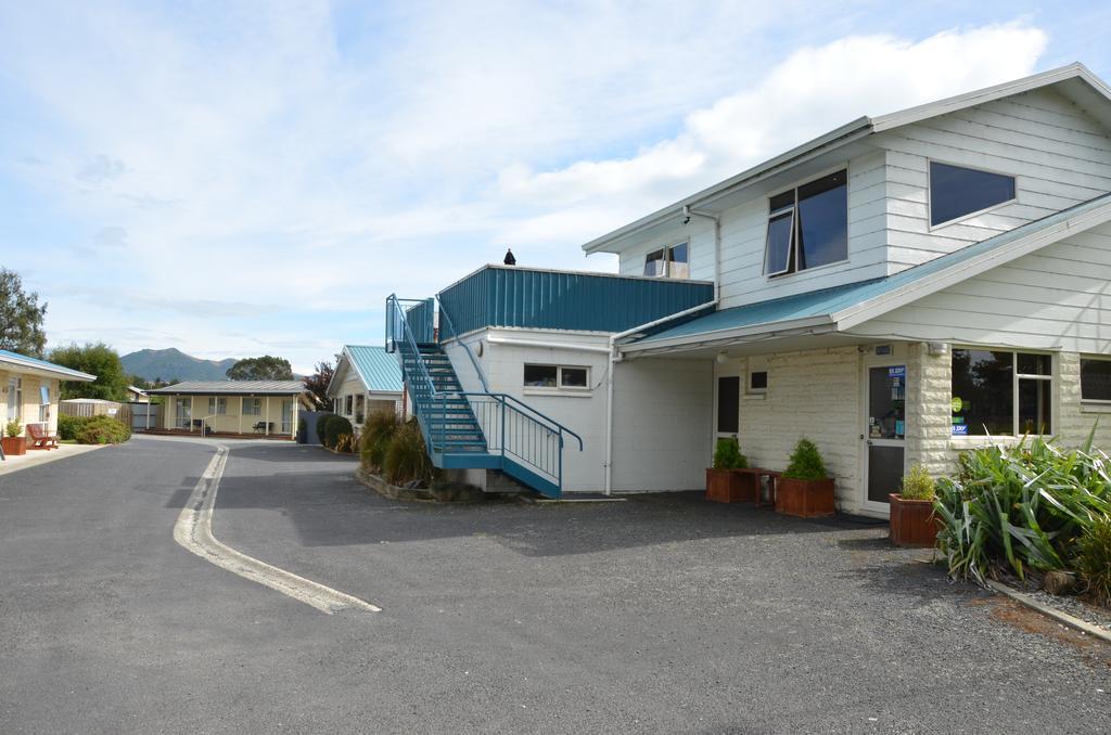 Esplanade Motels Gore Exterior photo